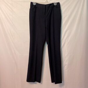Worthington size 8 Navy blue. 10” rise, length 32”.